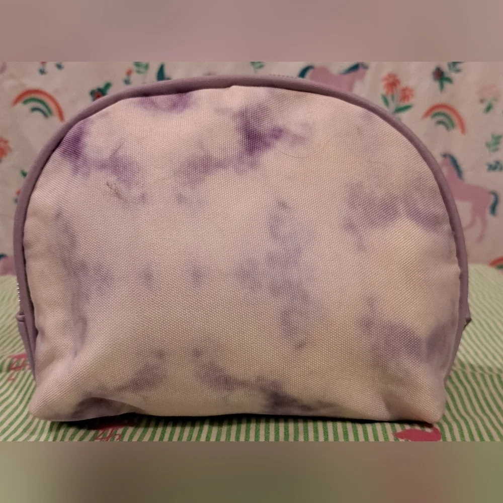 NWOT Kendall & Kylie Purple Cloud TyeDye Travel Cosmetic Makeup Beauty Pouch Bag